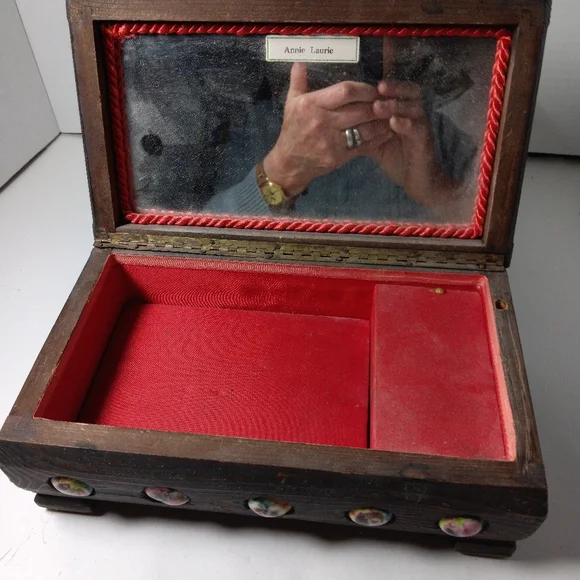Jewelry Box - Picture 3 of 5